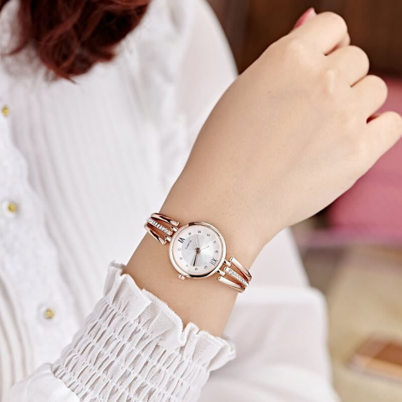 Luxury Stainless Watch - Image 3